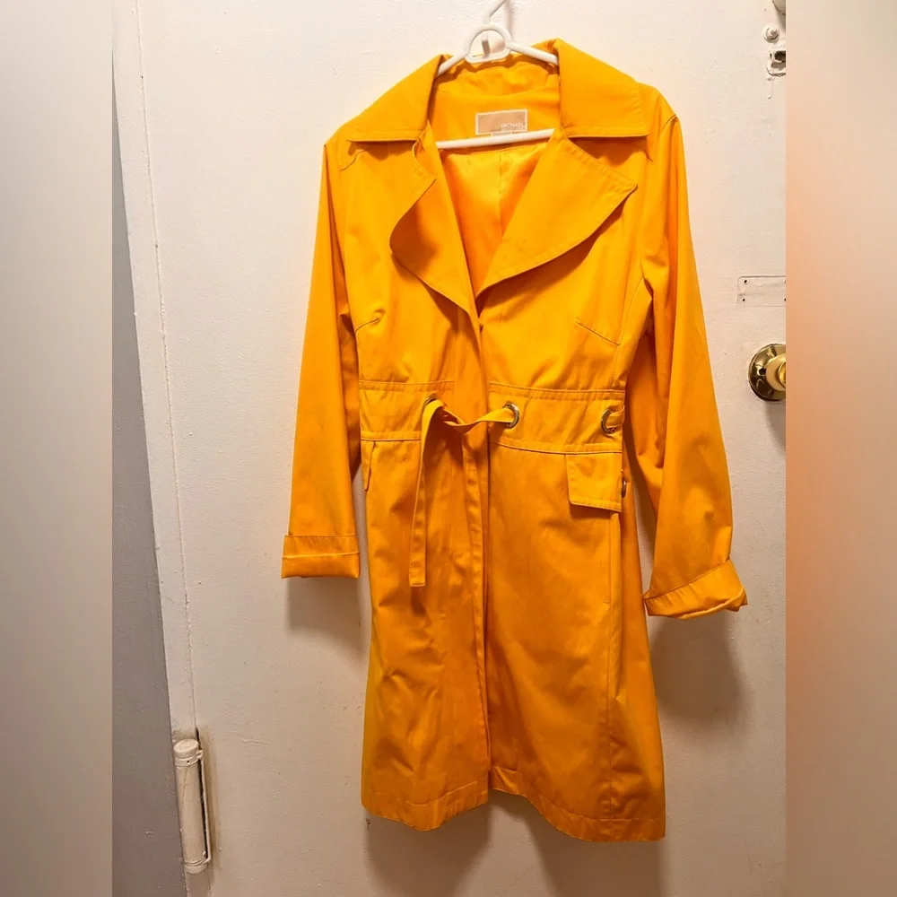 Michael Kors jacket for women - Picture 2 of 7